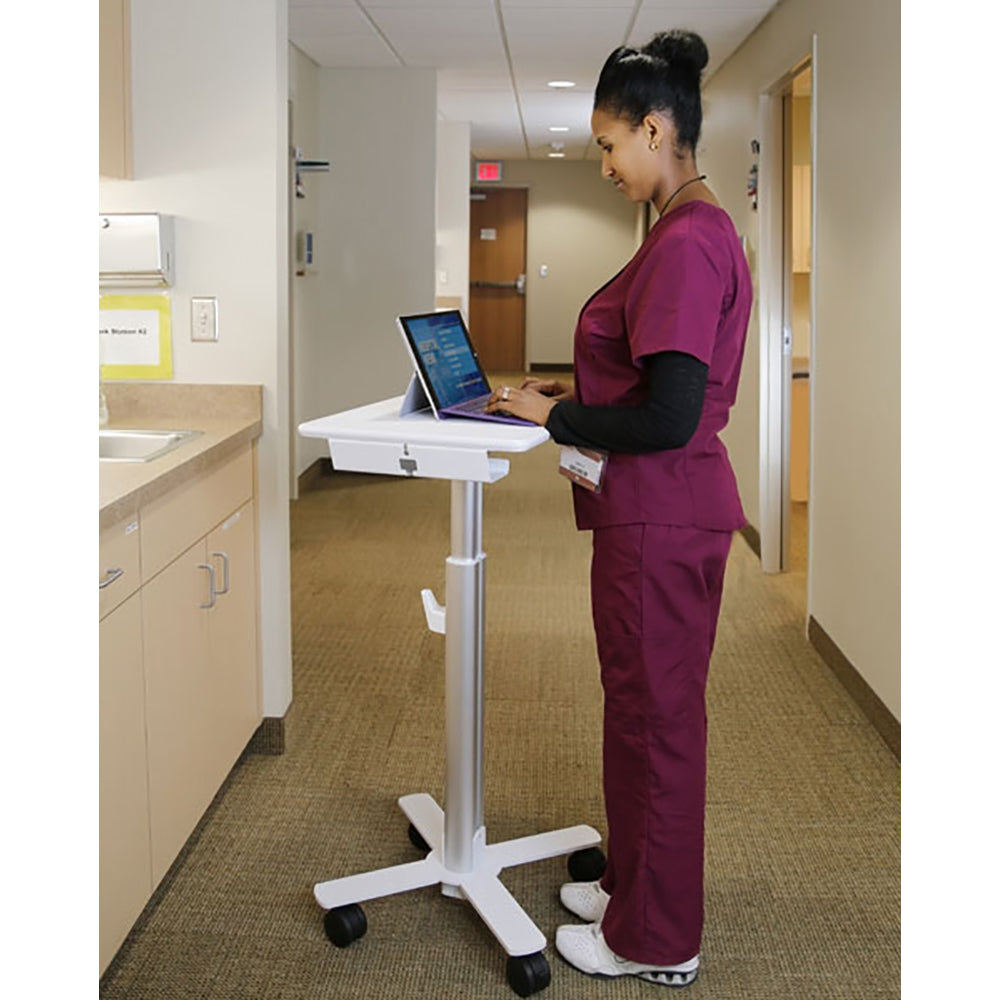 SV10 - Microsoft Surface - Sitting While Working