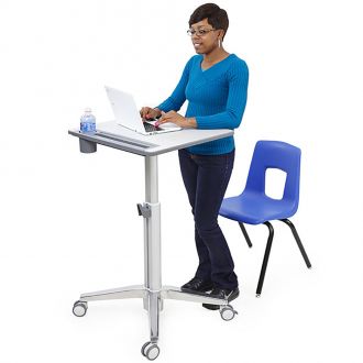 Ergotron LearnFit Sit-Stand Desk - Stand While Learning
